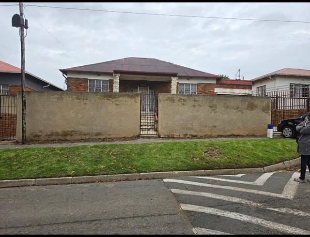 3 BEDROOM PROPERTY TO RENT IN ROSETTENVILLE